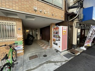 琴マンションの物件外観写真